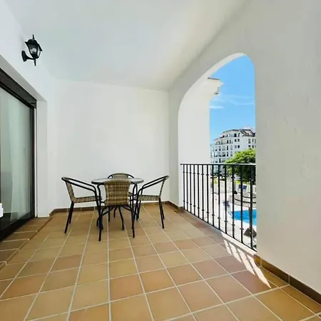 Sunny Apartment